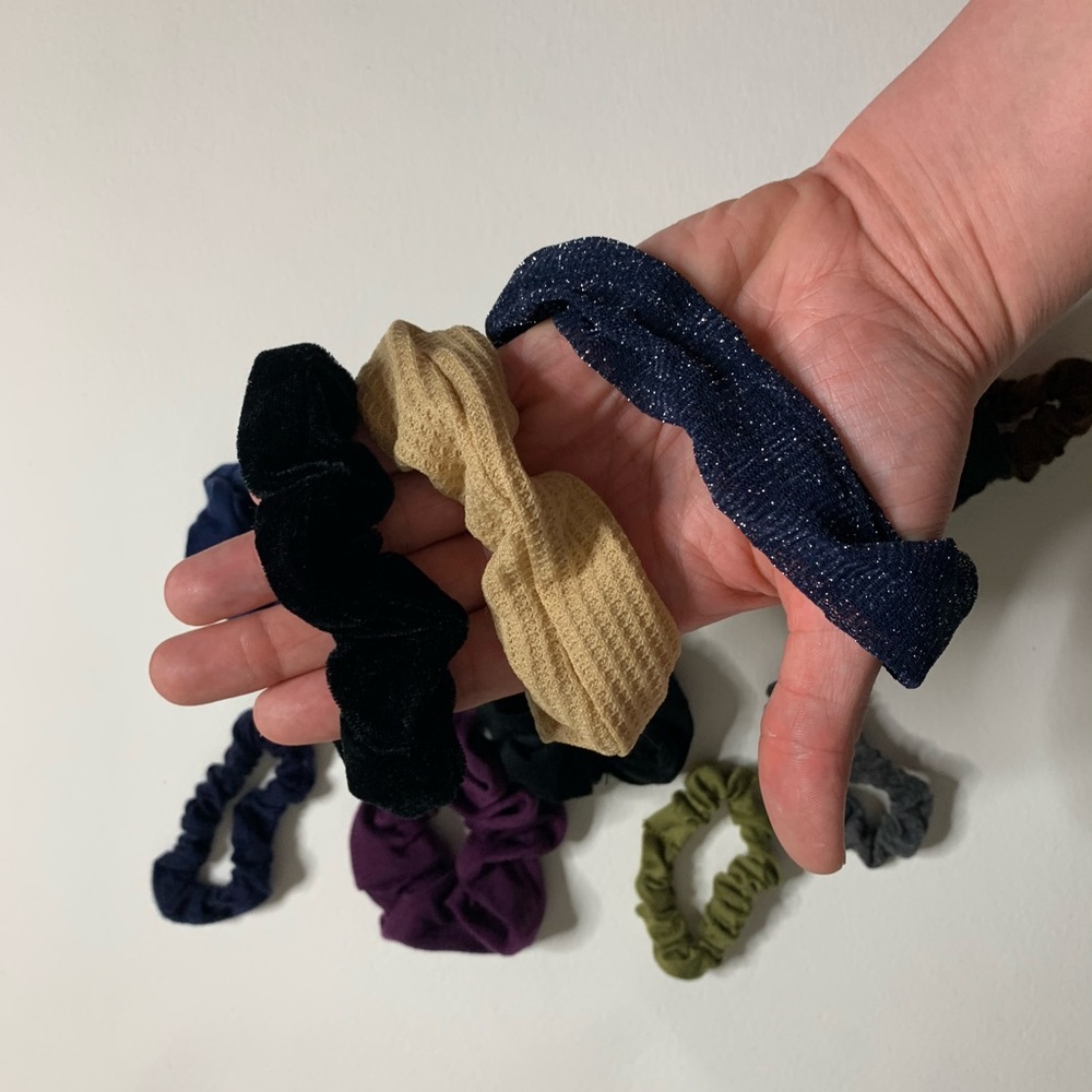 Random Scrunchie Set - Picture 2 of 7